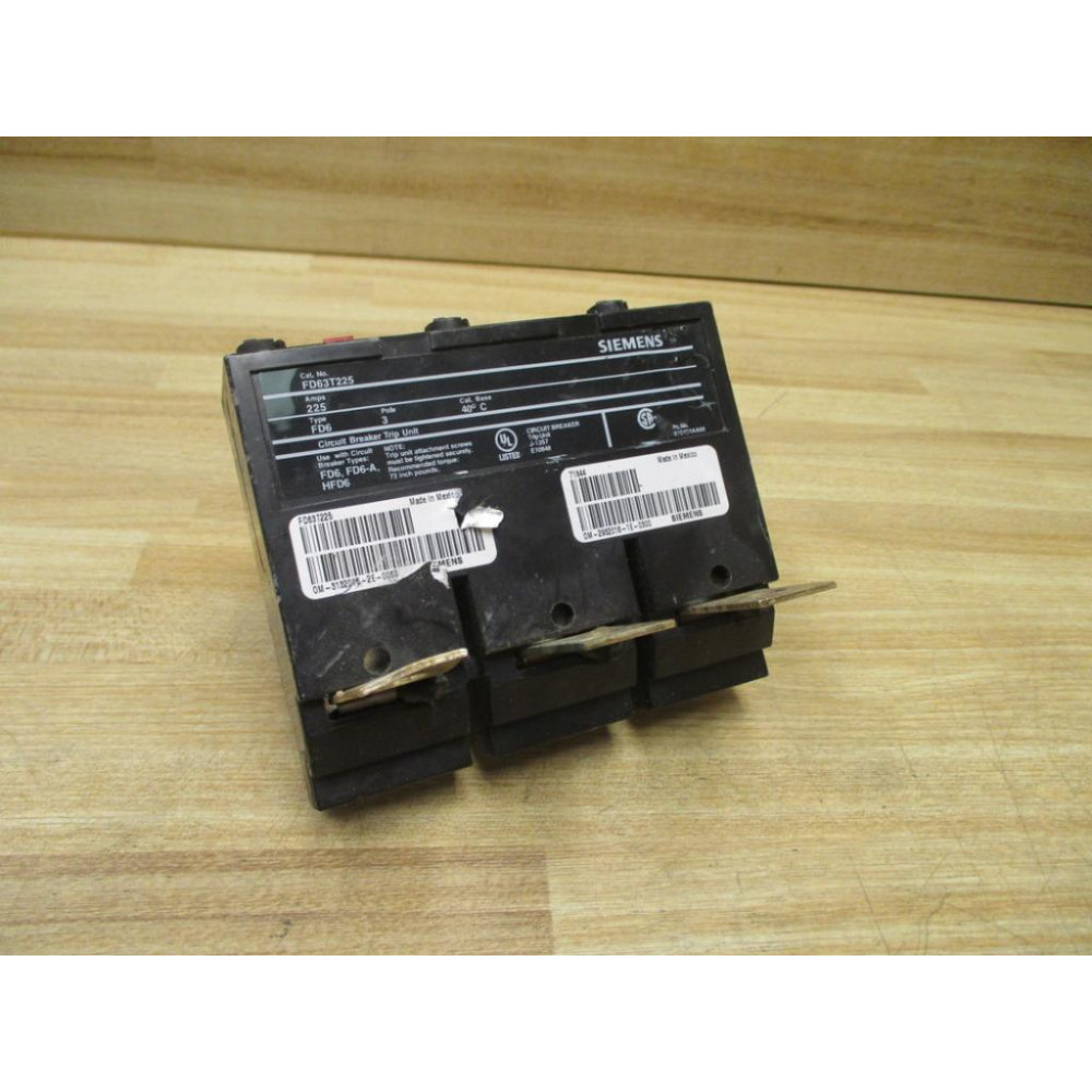 Siemens FD63T225 Breaker - Used