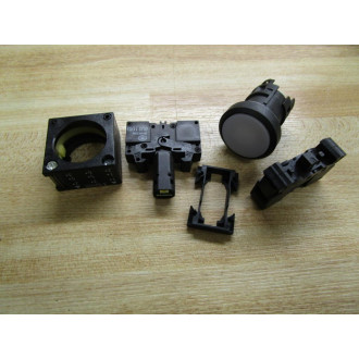 Siemens 3SB3 245-0AA61 White 3SB32450AA61