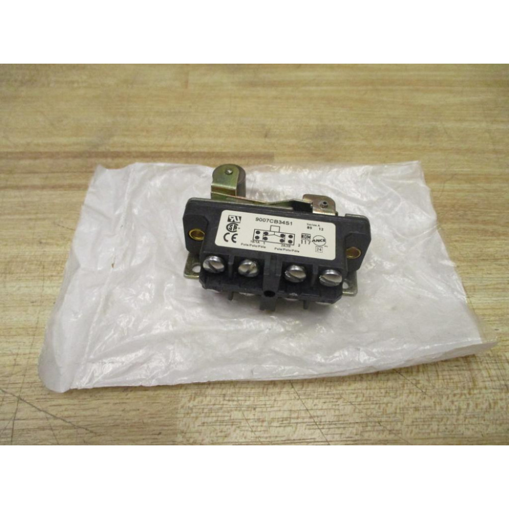 Square D 9007CB34S1 Snap Limit Switch Series A