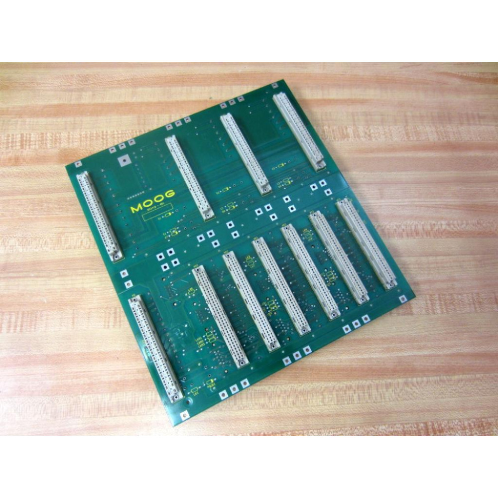 Moog B94101-103 Backplane Card Rack B53418-001 - Used