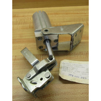 De Sta Co 807-U-MR Pneumatic Toggle Clamp 807350 - New No Box