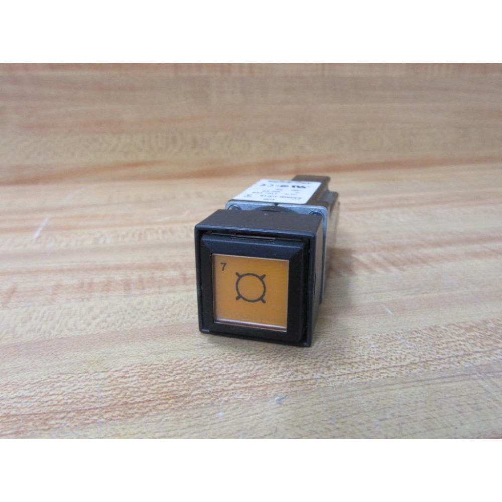 Allen Bradley 800MB-CP16 Pilot Light Amber - Refurbished Allen Bradley 800MB-CP16 Pilot Light Amber - Refurbished