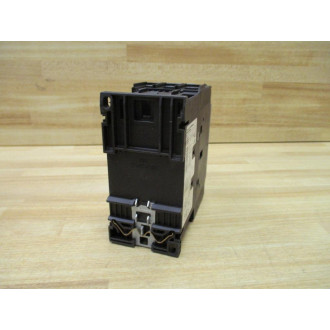 Siemens 3RT2036-1AK60-0UA0 Sirius Contactor Cracked - New No Box