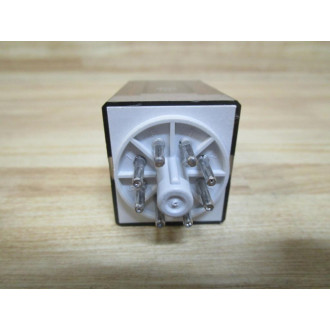 Allen Bradley 700-HA32A1-120VAC Relay 700-HA32A1-129V AC Series D - New No Box Allen Bradley 700-HA32A1-120VAC Relay 700-HA32A1-129V AC Series D - New No Box