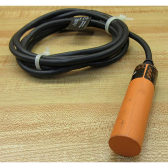IFM Efector IA-3010-ANKG Inductive Sensor IA3010ANKG - Used