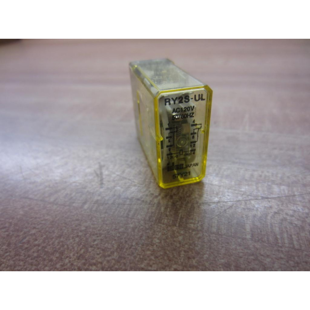 IDEC RY2S-UL-AC120V Relay RY2SULAC120V - New No Box