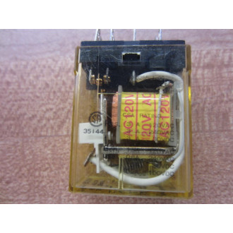 IDEC RY2S-UL-AC120V Relay RY2SULAC120V - New No Box