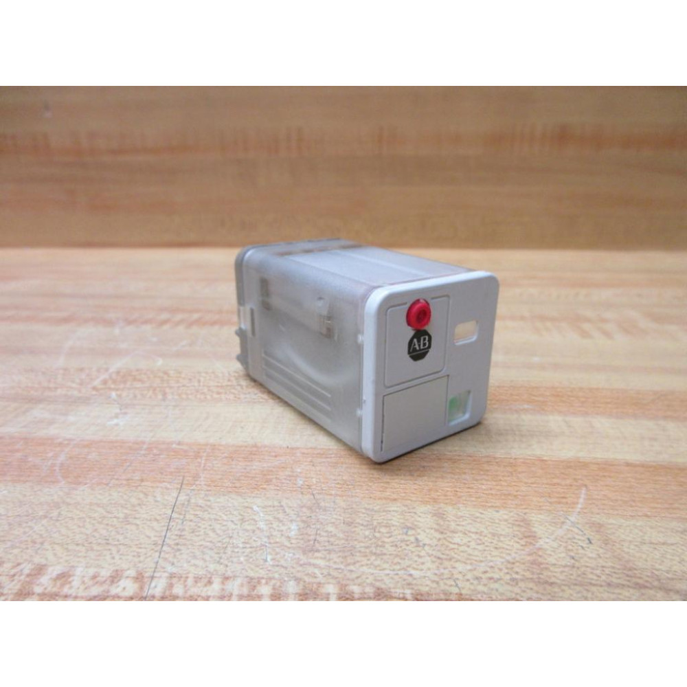 Allen Bradley 700-HB33A1-1-4-120VAC Relay 700-HB33A1-1-4-120V AC Series C - New No Box