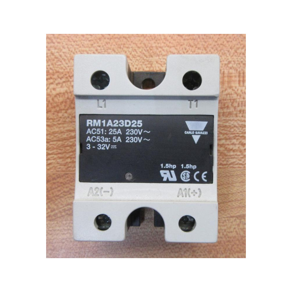 Carlo Gavazzi RM1A23D25 Solid State Relay - New No Box