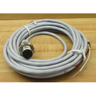 Micro Switch FYAA3J2-4 Proximity Switch FYAA3J24 - New No Box