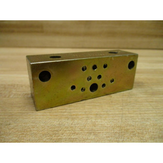 Generic F04 Hydraulic Distributor Divider Block - Used
