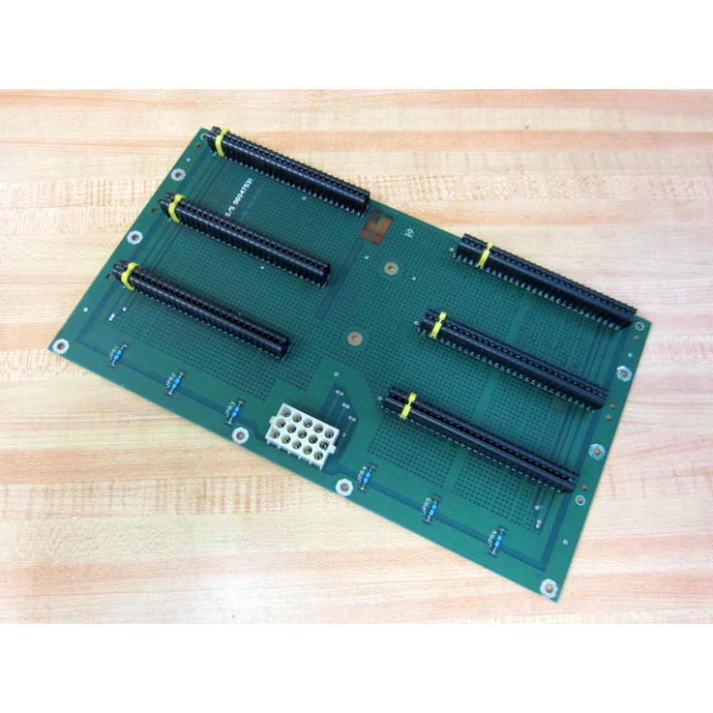 Allen Bradley 960474 6-Slot Backplane - Used