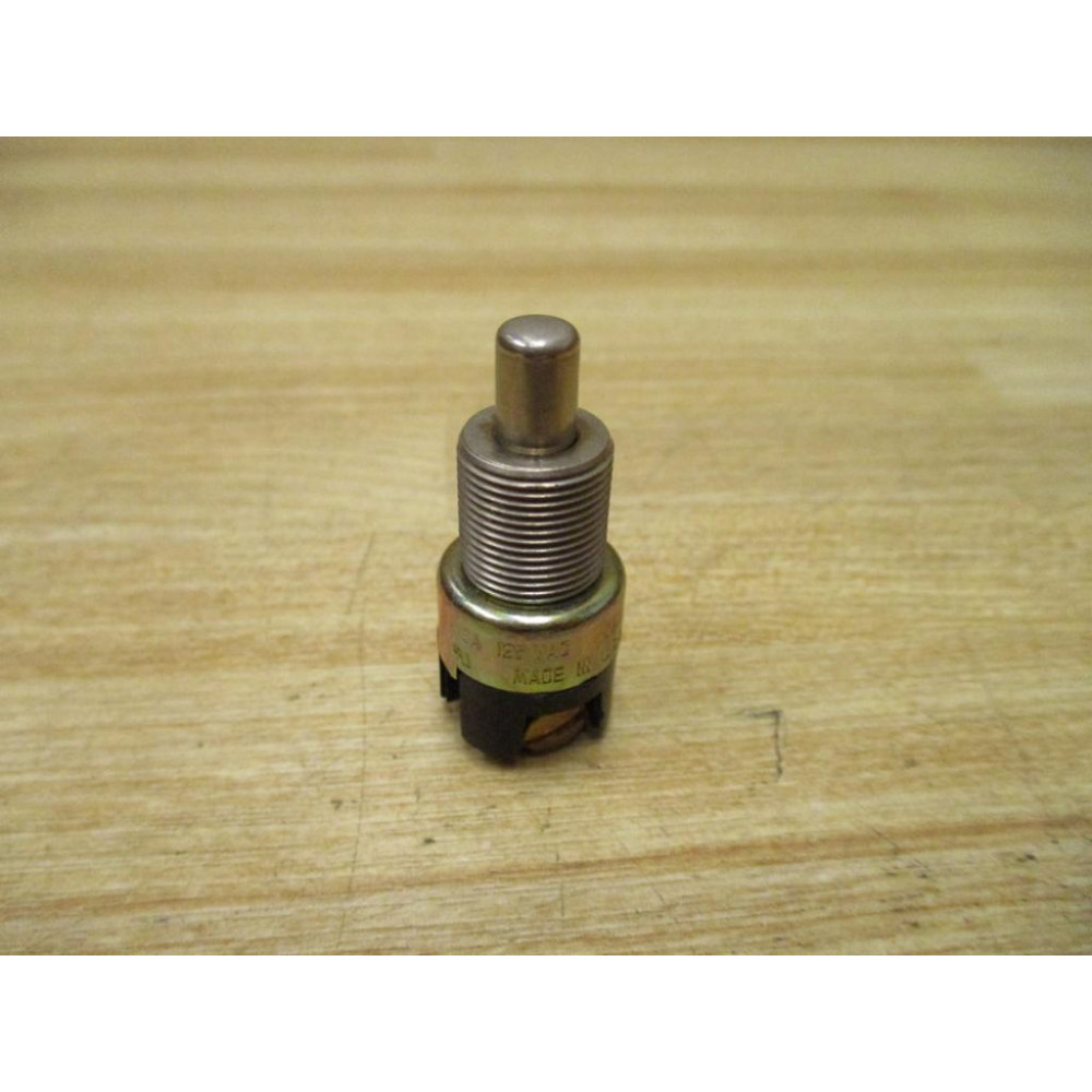 Cutler HammerEaton 9714 Push Button Switch - New No Box