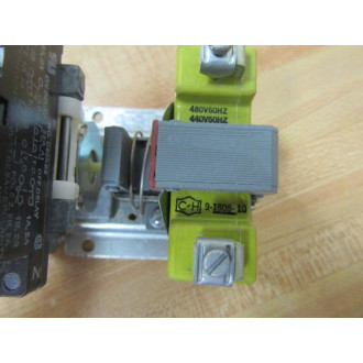 Cutler Hammer D80N Eaton Pneumatic Timer D80NE2A 440480V