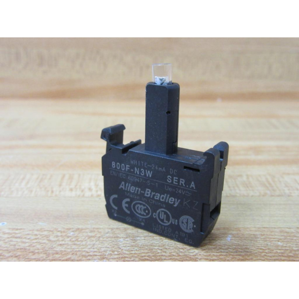 Allen Bradley 800F-N3W Light Module 800FN3W White Series A 24mA - New No Box