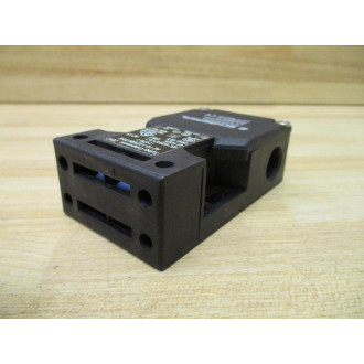 Schmersal AZ 16-12ZVRK-M16 Switch AZ1612ZVRKM16 WO Head - Used