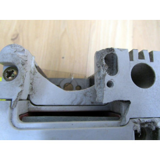 Cutler Hammer HLD3600F Eaton 600A Circuit Breaker 6633C81G06 Cracked Housing - Used