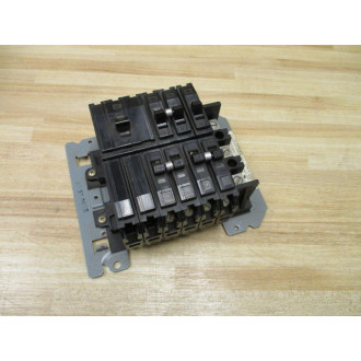 Square D QON 412L125 Circuit Breaker Panel QON412L215 - New No Box