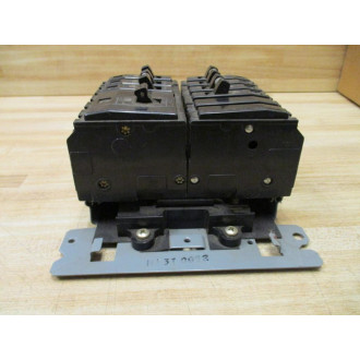 Square D QON 412L125 Circuit Breaker Panel QON412L215 - New No Box