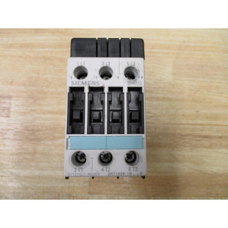 Siemens 3RT1026-1B..0 Contactor 3RT10261B0 - Used