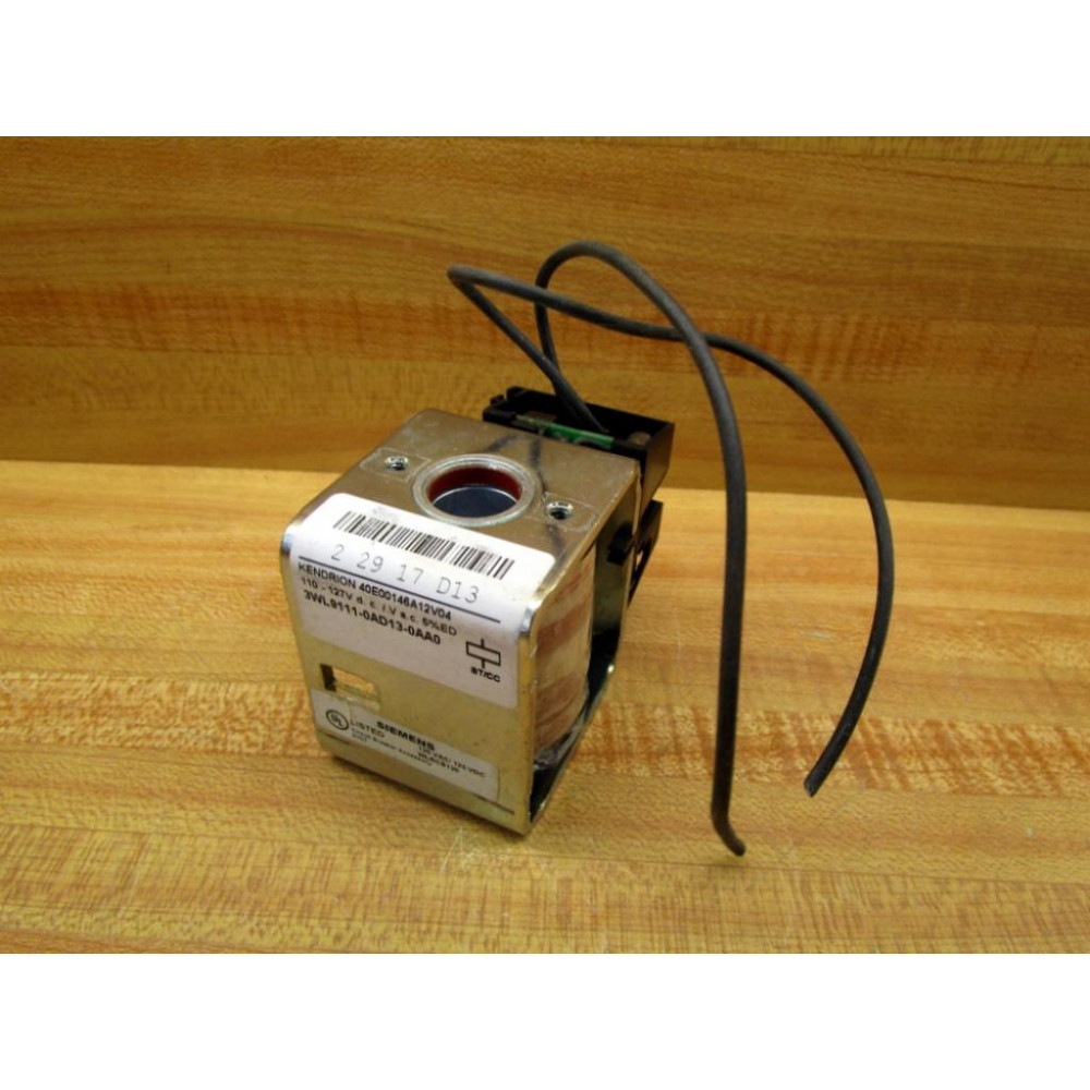 Siemens 3WL9111-0AD13-0AA0 Shunt Release Trip Breaker 3WL91110AD130AA0 - Used
