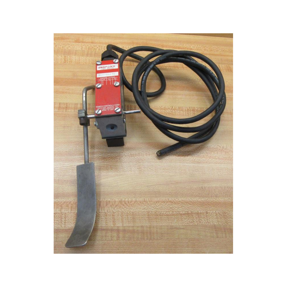 Namco EA150-30275 Snap-Lock Limit Switch EA15030275 W Cable - Used