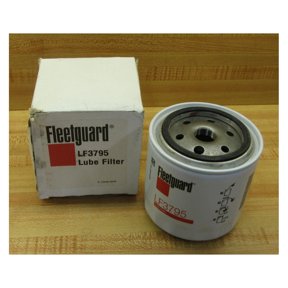 Fleetguard LF3795 Lube Filter (Pack of 8)