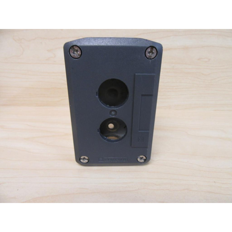 Telemecanique XALD02H7 Switch Enclosure - Used