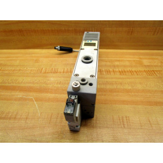 SMC ZL112-K15LZD-E65L Multistage Ejector ZL112K15LZDE65L WCrack - Used