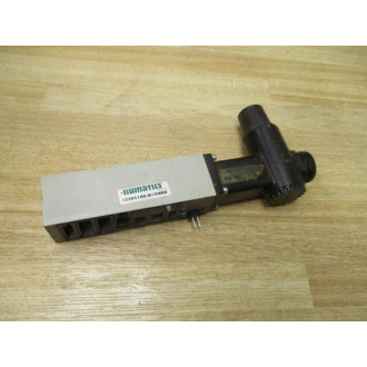 Numtatics 122RS100J016W00 Pneumatic Regulator 1 W Gauge (Pack of 3) - Used