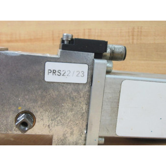 De-Sta-Co 82L3G-20300H0B1 Clamp 82L3G20300H0B1 - Used