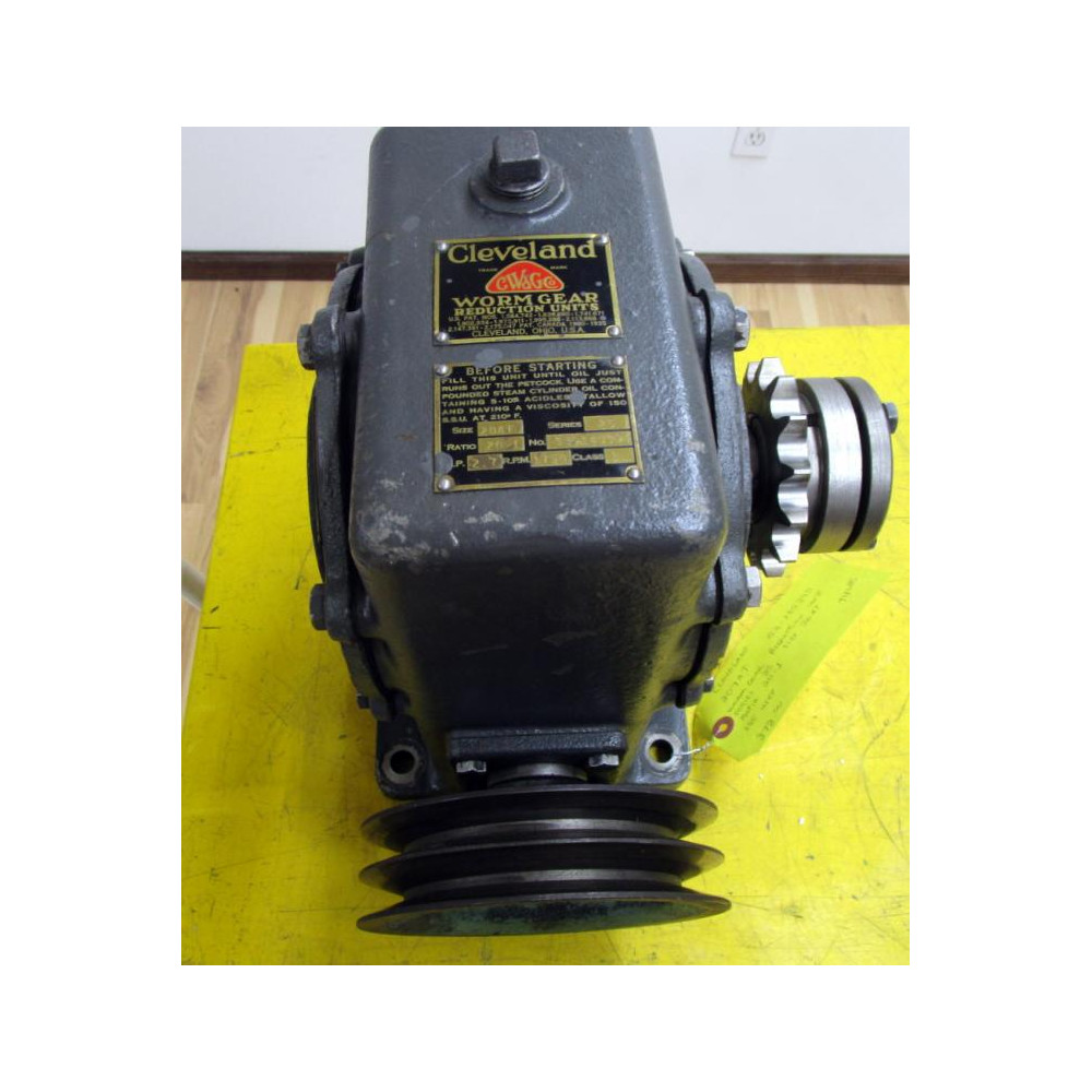 Cleveland Gear 207AT Worm Gear Reducer 53-145395 - Used Cleveland Gear 207AT Worm Gear Reducer 53-145395 - Used