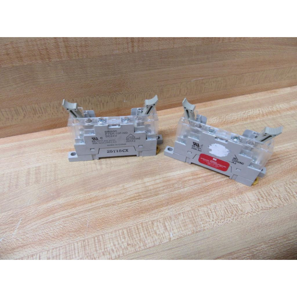 Omron P7SA-10F-ND Relay Socket P7SA-10F-ND DC24V WGuards (Pack of 2) - Used