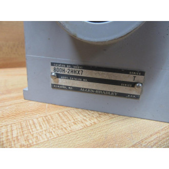 Allen Bradley 800H-2HHX7 Enclosure 800H2HHX7 - Used