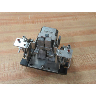 Magnetrol 89-7401-098 Switch 897401098 WO Bracket - New No Box