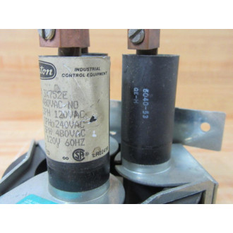 Dayton 3X752E Displacement Relay - Used