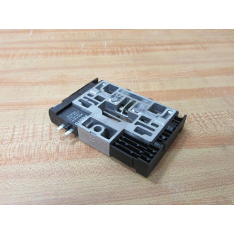 Festo 161 360 Valve CPV14-M1H-5LS-18 21VDC Coil - Used