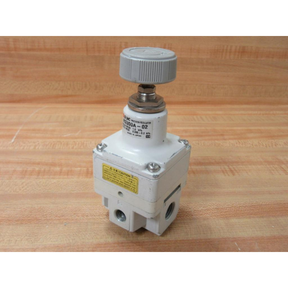SMC IR2000A-02 Precision Regulator IR2000A02 - Used