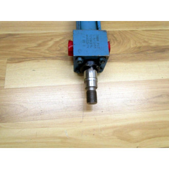 Vickers TZ10CE5L4XAZZY7K Cylinder - Used