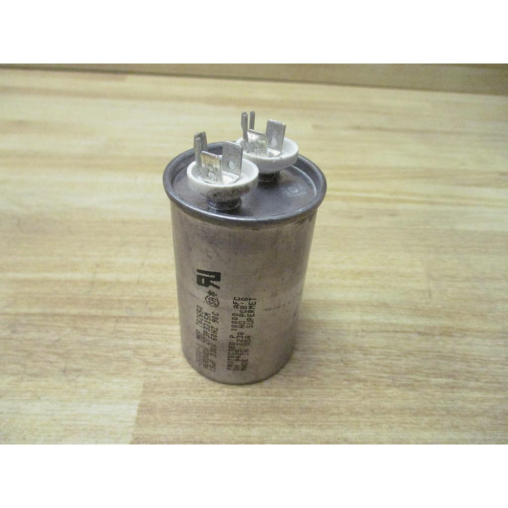 Aerovox Z73P3315M Capacitor 330V 15µF - Used