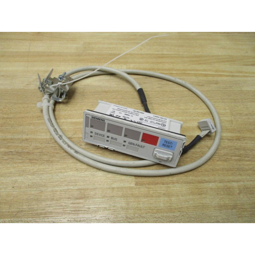 Siemens 3UF7200-1AA00-0 Simocode Pro Operator Panel 3UF72001AA000 WCable - Used