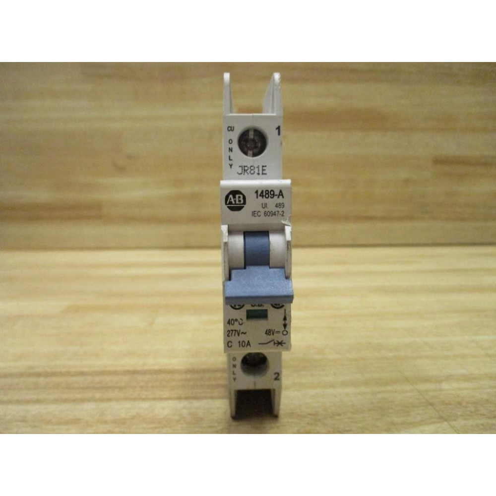Allen Bradley 1489-A1C100 10A Circuit Breaker 1489A1C100 (Pack of 4) - Used