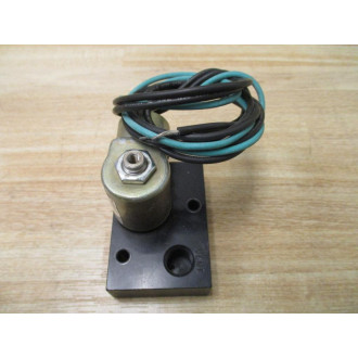 Versa Valves E5SM-3011-34-NB1-PC-A240 Pneumatic Directional Valve - New No Box