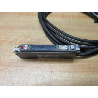 Keyence FS-V21R Fiber Amplifier 5749059 - Used