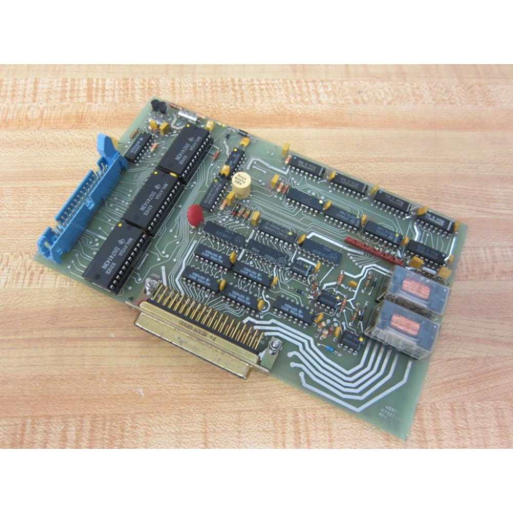 10733-G1 Circuit Board 10733G1 wo 1 Connector Latch - Used