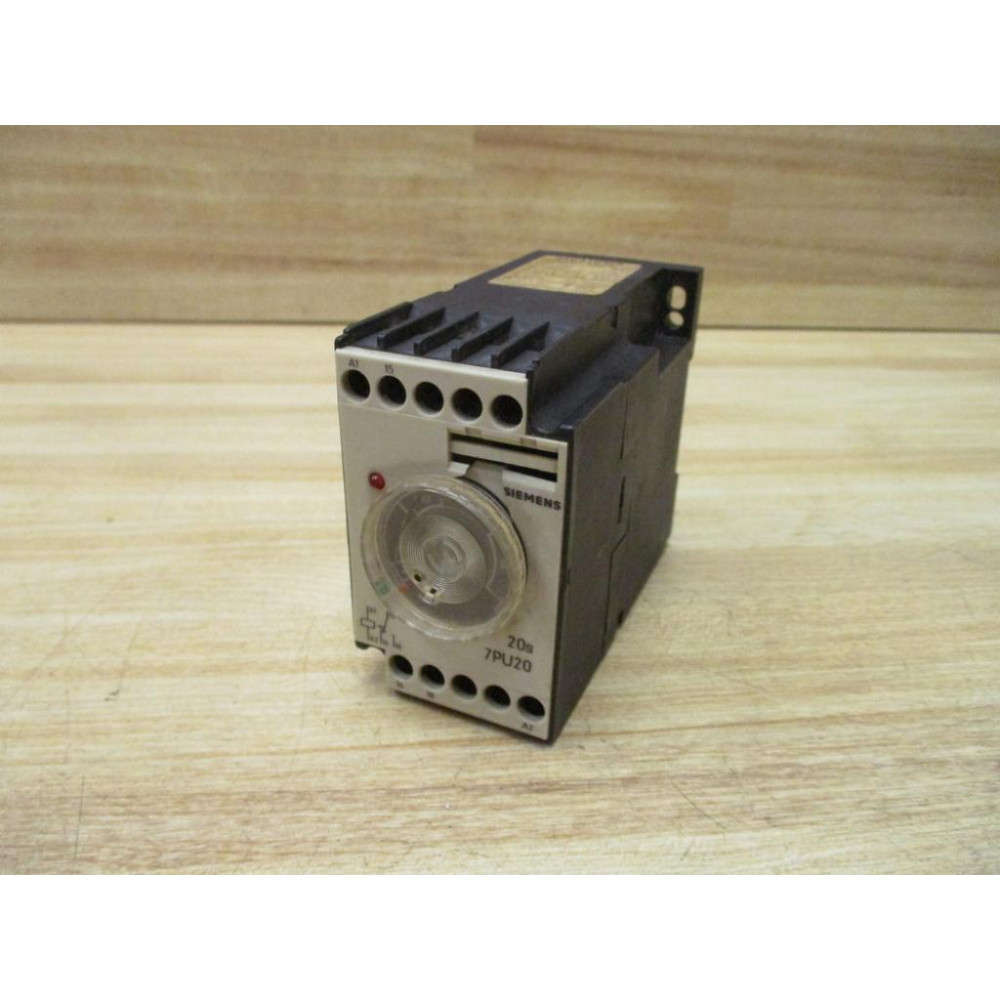 Siemens 7PU2040-7AN20 Time-Delay Relay 7PU20407AN20 Cracked Casing - Used Siemens 7PU2040-7AN20 Time-Delay Relay 7PU20407AN20 Cracked Casing - Used