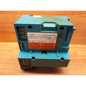 Honeywell RM7840 L 1018 Automatic Programming Control RM7840L1018 WO Cover - Used