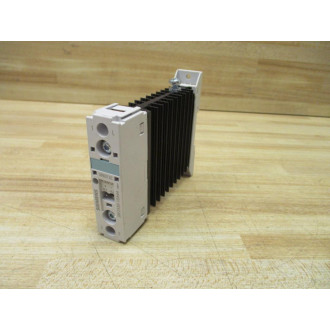 Siemens 3RF2330-1DA44 Sirius SC Solid State Contactor - New No Box