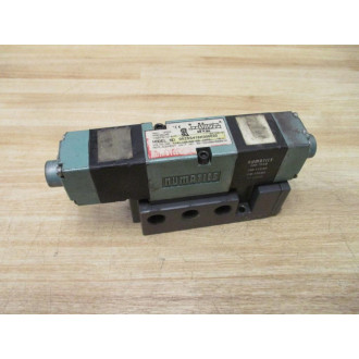 Numatics 081SS400K000030 Solenoid Valve 082SS415K000030 W Base - Used
