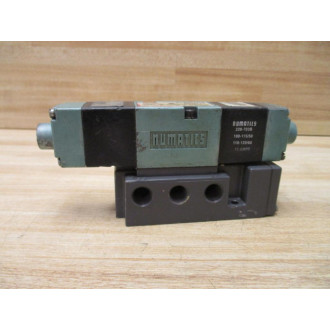 Numatics 081SS400K000030 Solenoid Valve 082SS415K000030 W Base - Used